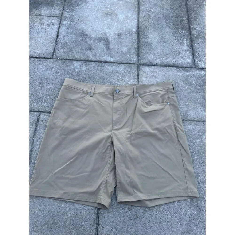 L.L. Bean Shorts Mens 42W Khaki Performance Stretch Nylon Hiking Outdoor Casual